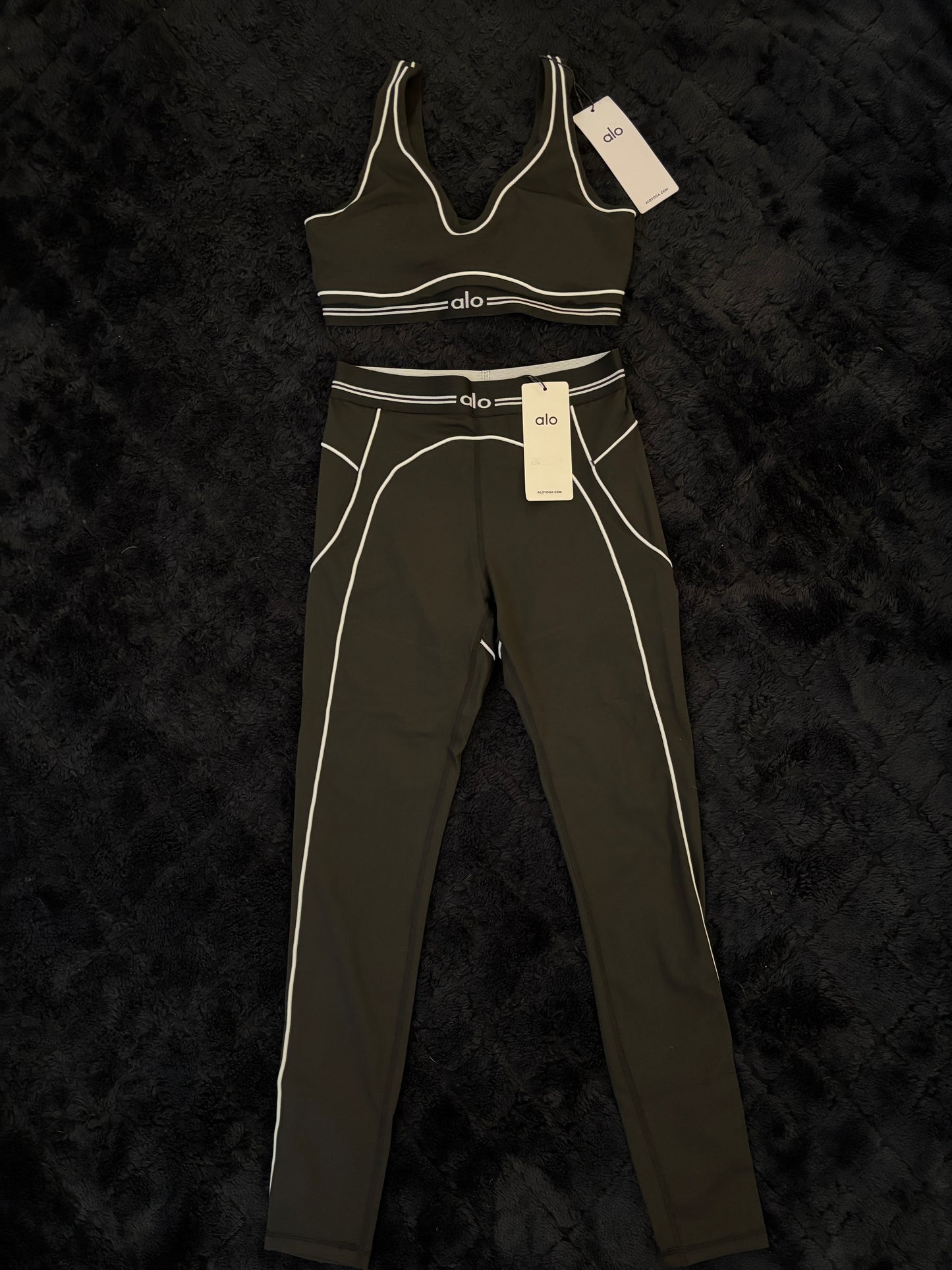 Black alo set